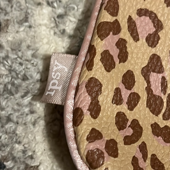 Ipsy leopard bag - Picture 2 of 3